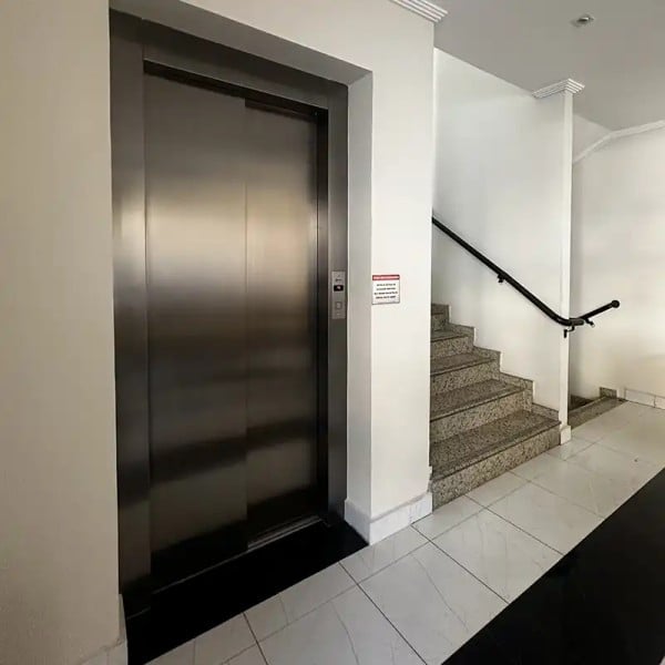 Plataforma Elevador Hidráulico Para Comércio