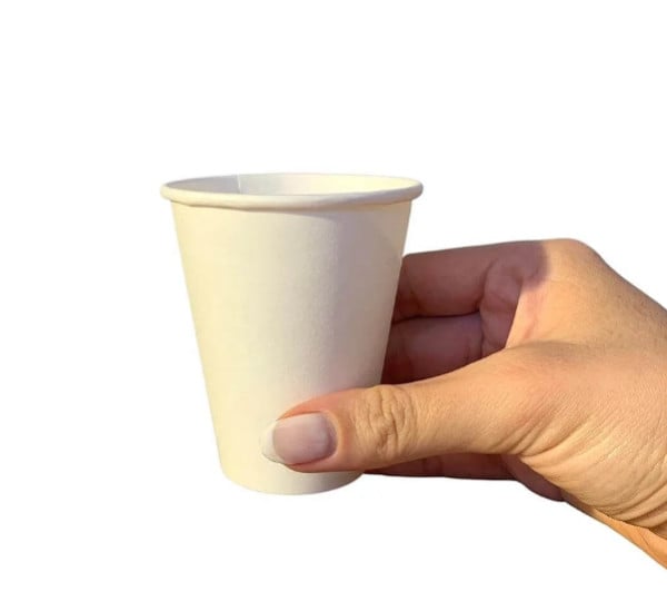 Copo de papel biodegradável