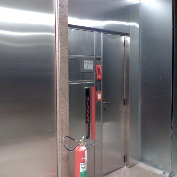 Chapa De Proteção Para Porta Em Aço Inox