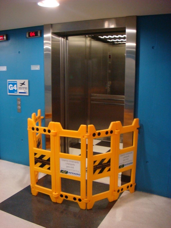 Barreira Modular Para Delimitação De Áreas