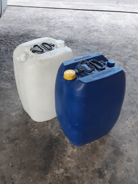 Galões Plásticos De Tampa Fixa 50l