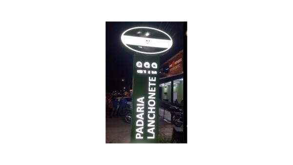 Totem De Sinalização