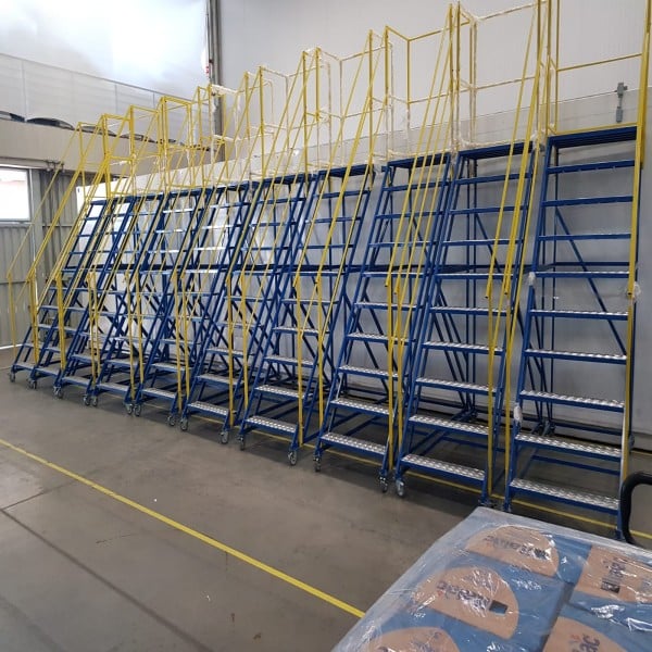 escada plataforma nr 12 preço