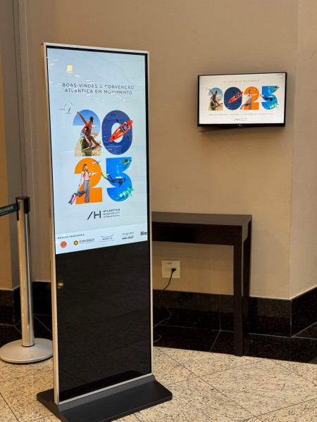 Totem Interativo Para Uso Corporativo
