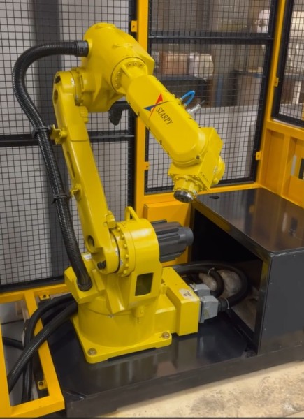 ROBÔS INDUSTRIAIS