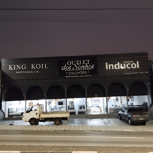 Letreiro Luminoso Para Fachada De Loja