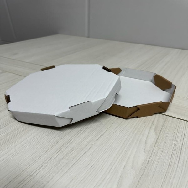 caixa de pizza pequena