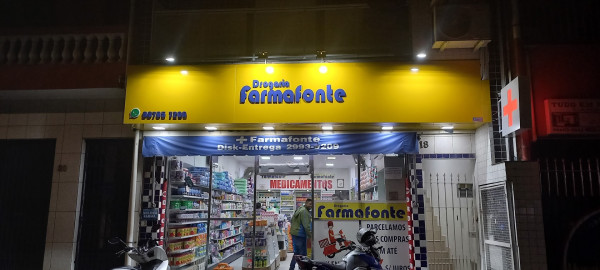 Fachada De Lojas Com Iluminação Led
