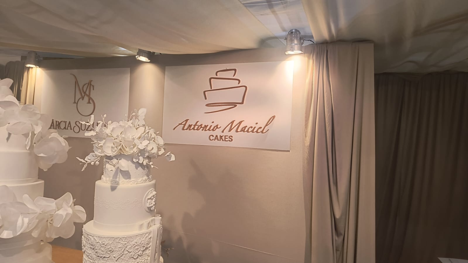Quadros Decorativos Personalizados Para Empresas