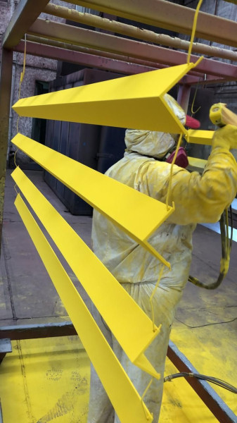 Pintura Eletrostática Para Componentes Mecânicos