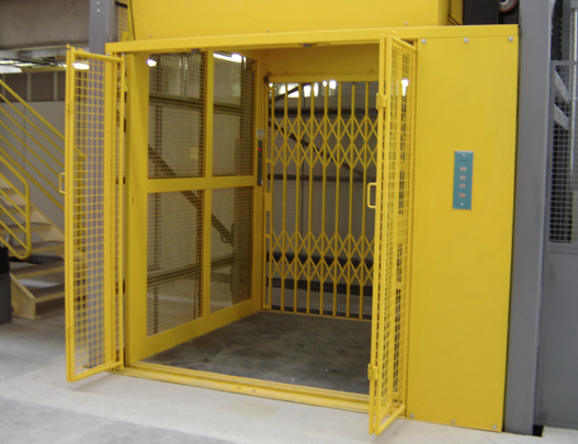 Elevador De Carga Para Transporte De Material