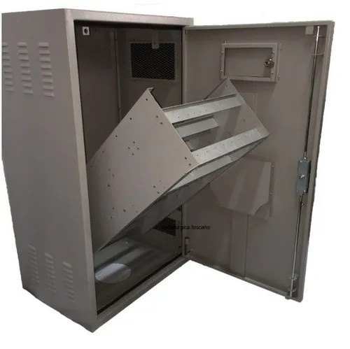 Gabinete Em Aço Carbono Com Porta