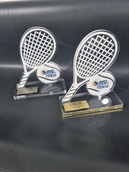 Troféus Personalizados Em Acrílico