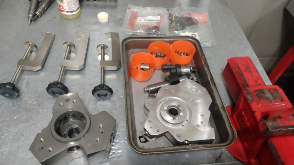 Serviço Completo De Reparo De Bomba Diesel