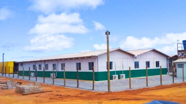 Montadora De Canteiro De Obra Com Escritório