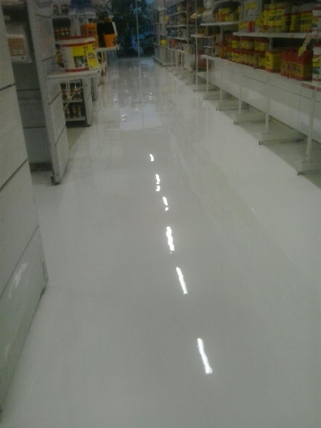 Aplicação De Piso Epóxi