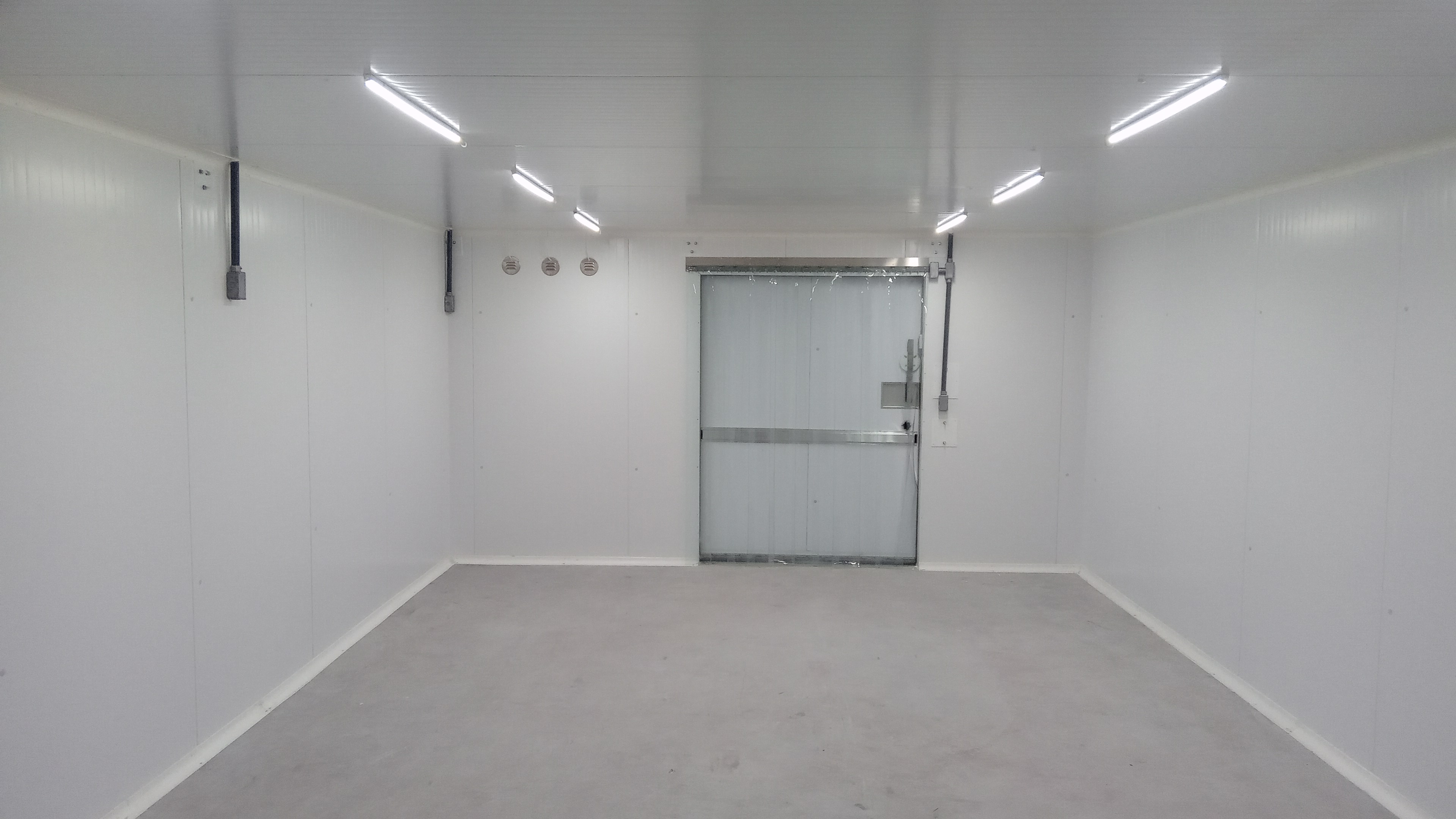 Câmara Frigorífica Para Transporte De Produtos Perecíveis