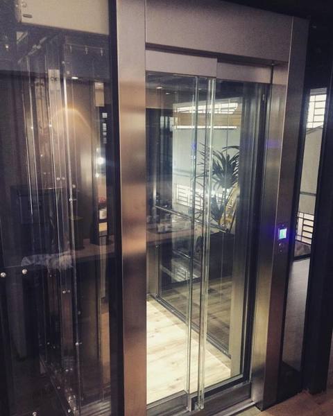 Elevador De Passageiros