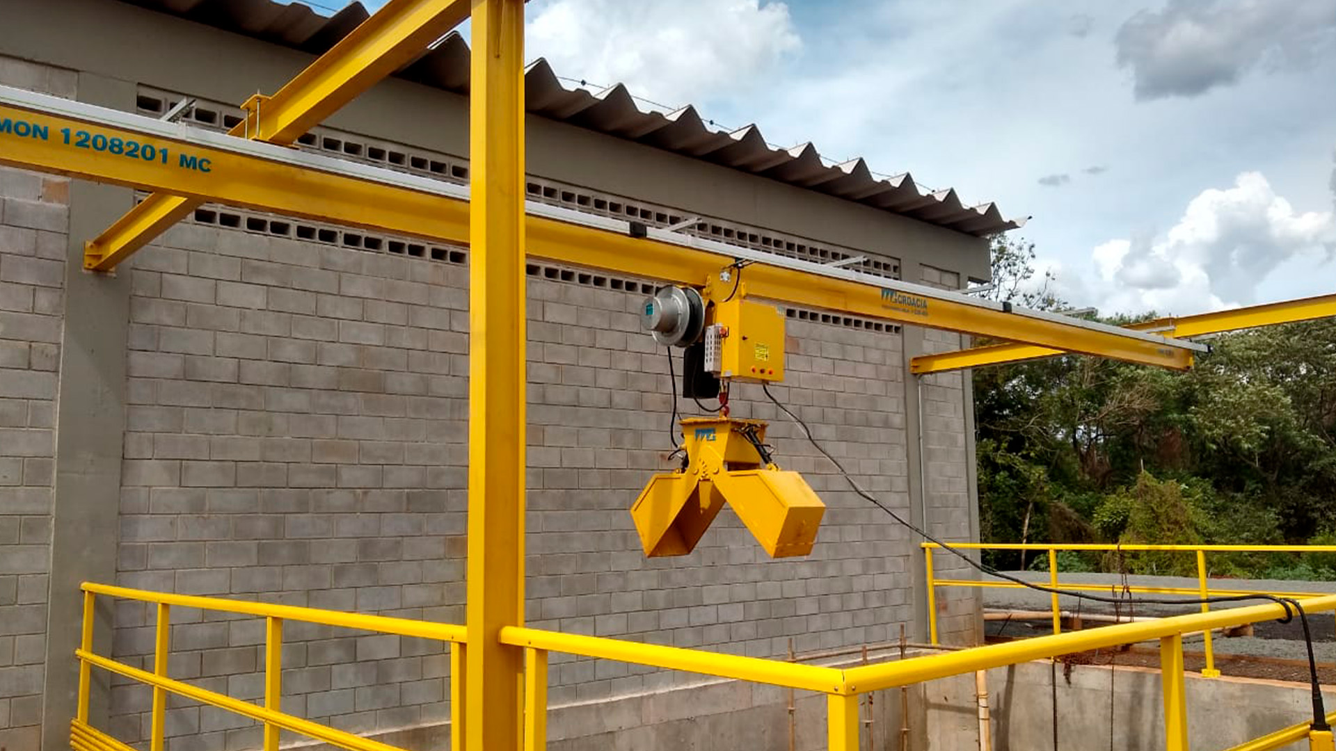 Monovia Para Movimentação De Cargas