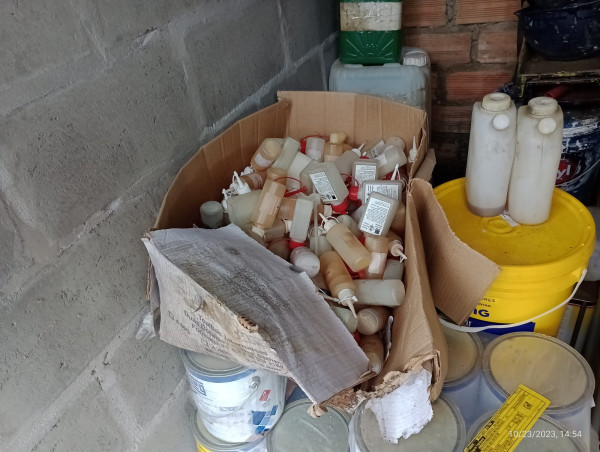 Serviço De Coleta De Embalagens De Óleo E Tintas