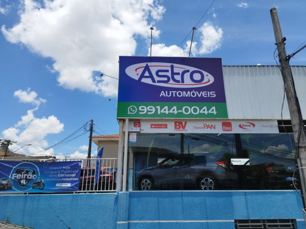 Placas Em Acm Adesivadas Com Estrutura