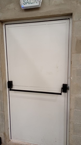 Porta Corta Fogo Com Barra Antipanico Preço