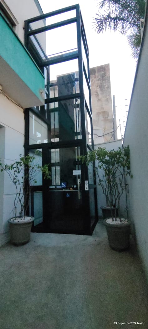 Elevador Externo Enclausurado Estético