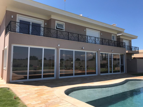 Esquadrias De Pvc Para Construção