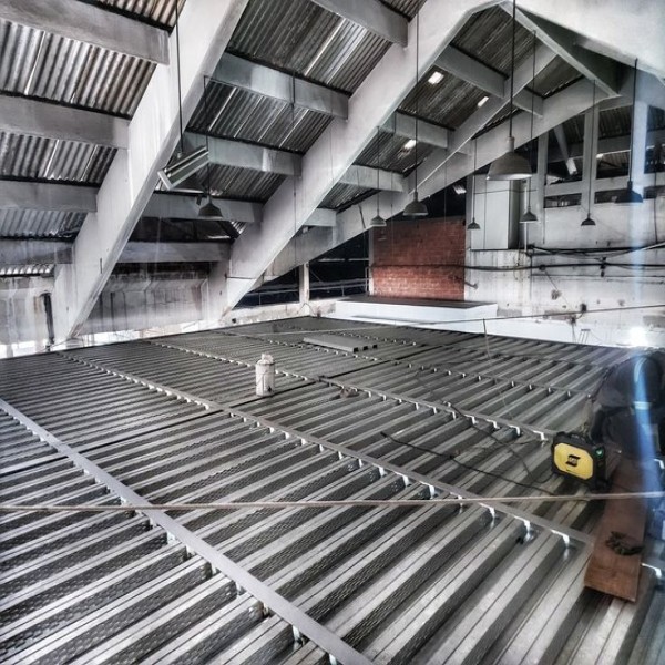 Mezanino Steel Deck