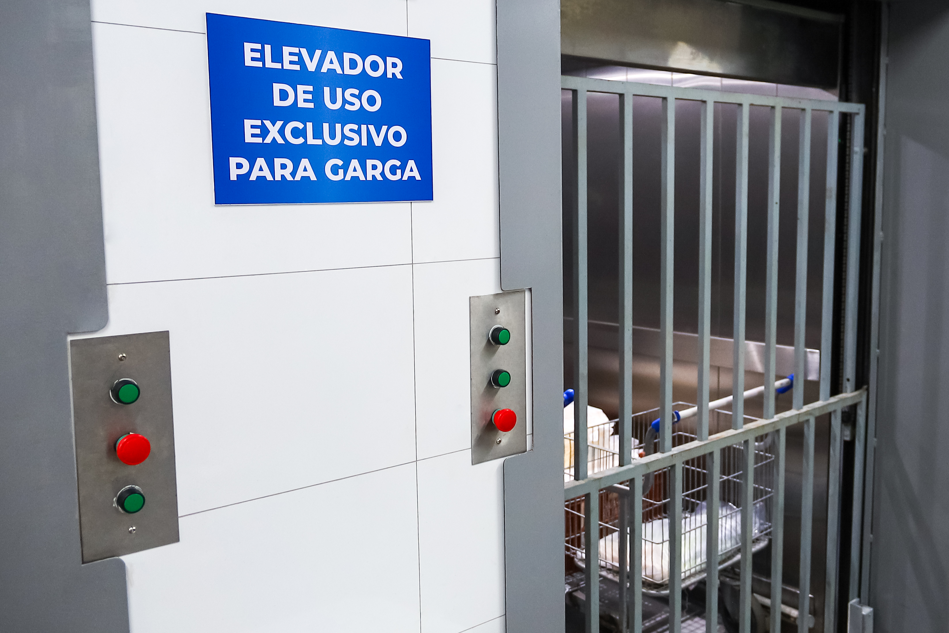 Elevador De Carga Para Indústria