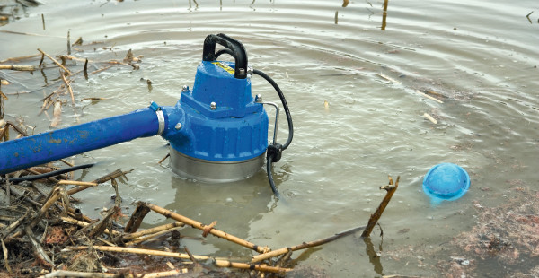 Bomba Submersível Para Irrigação