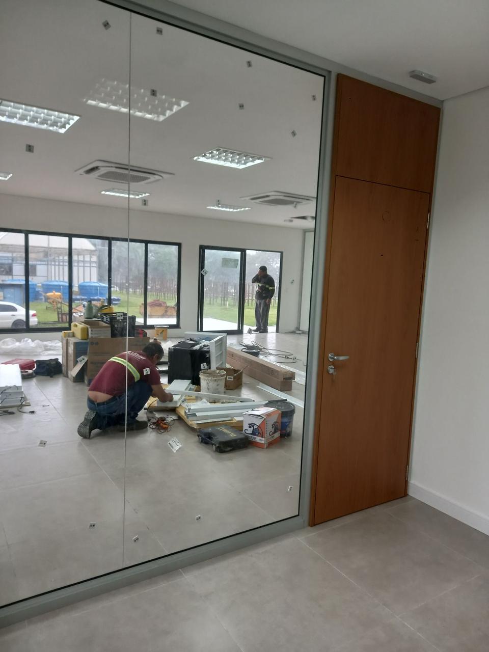 Divisória De Vidro Laminado