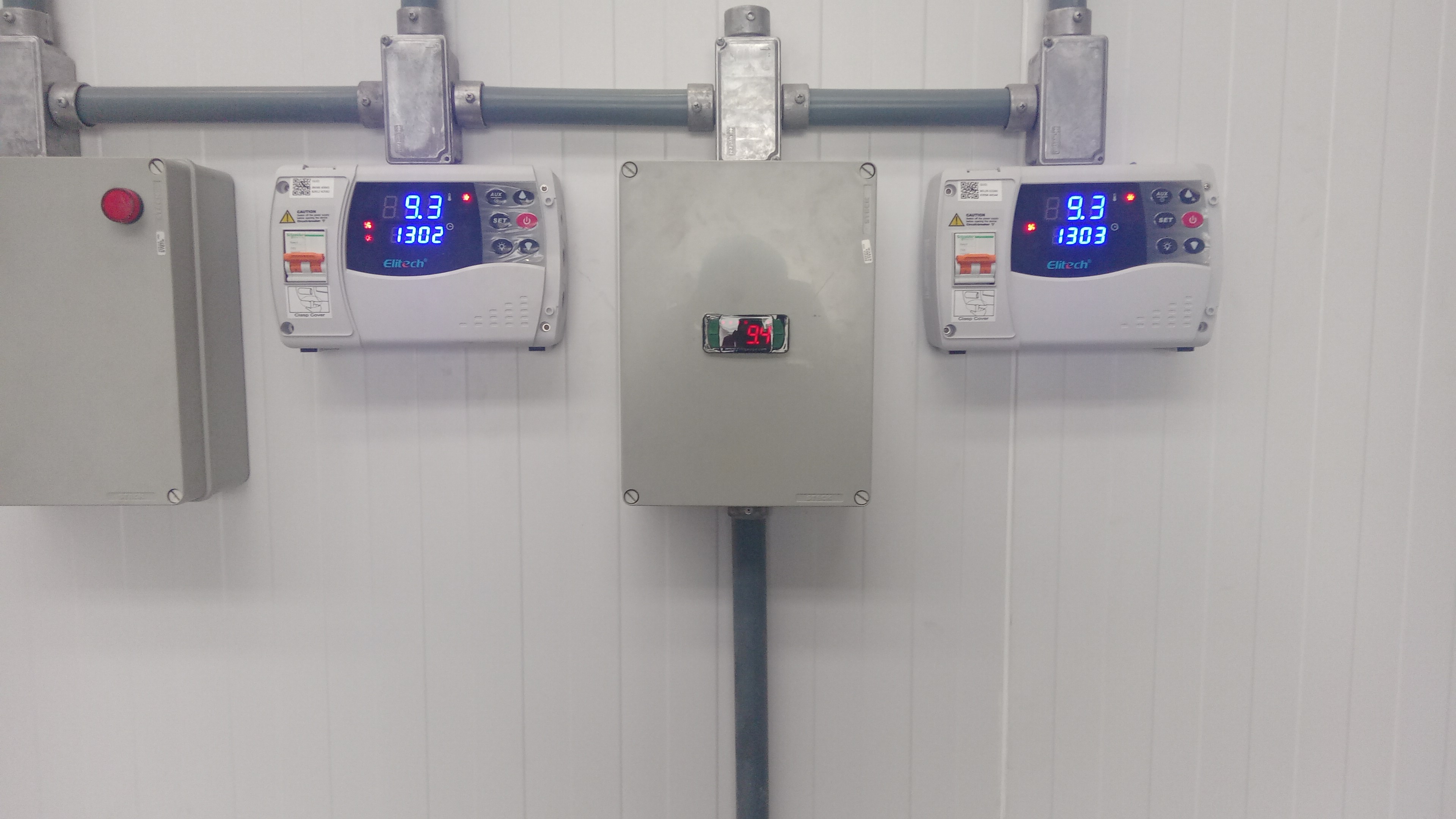 Controle De Umidade E Temperatura Em Laboratórios