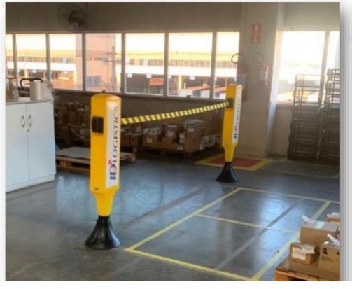 Fita Retrátil Zebrada