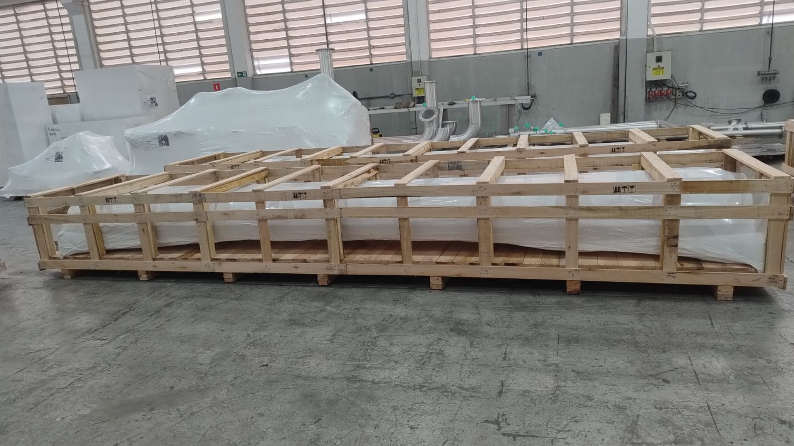 Engradados De Madeira Para Equipamentos Industriais