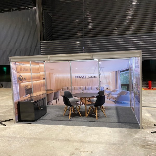 Stand Basico