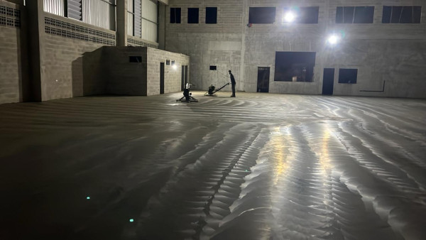 Instalação De Piso Antiderrapante Industrial