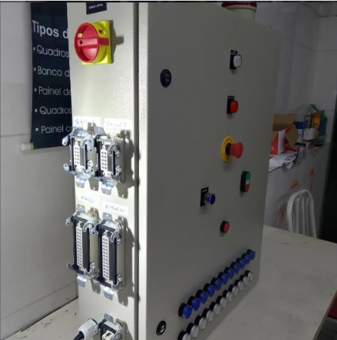 quadro eletrico de distribuição industrial