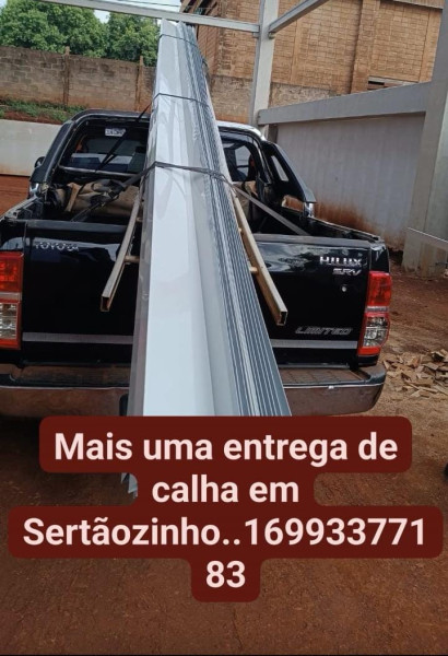 Manutenção De Calhas E Rufos