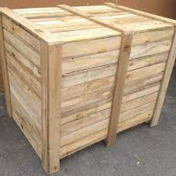 Caixa De Pallet Com Tampa