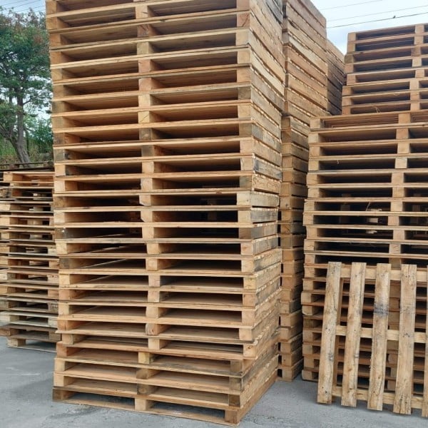 Pallet De Madeira 1 00 X 1 20