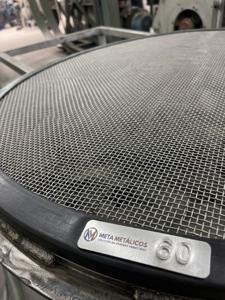 Manutenção de peneira vibratória