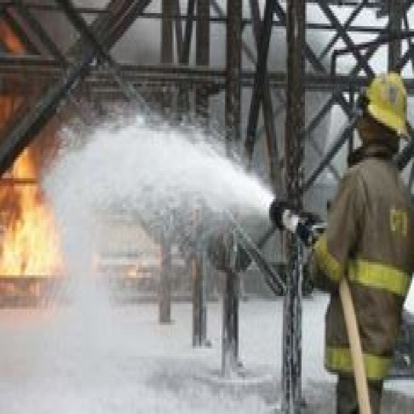Instalação De Sistemas De Espuma Contra Incêndio