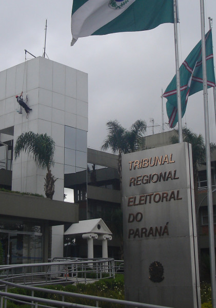 Limpeza De Fachada Comercial