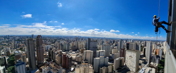 Limpeza De Fachadas E Vidros