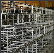 coluna de aço estrutural