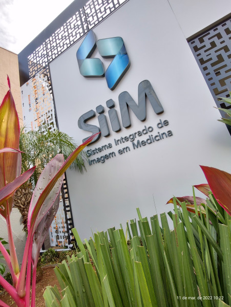 Letras Caixa Em Acm Para Comércio
