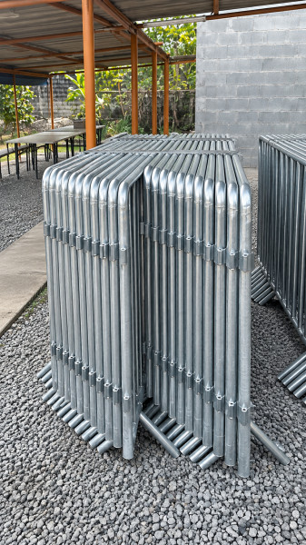 grade de isolamento galvanizada